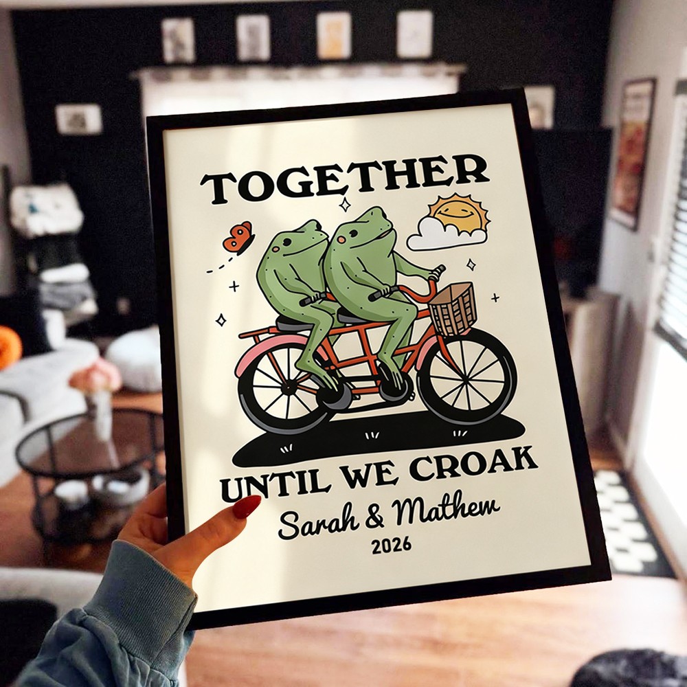 Personalized Frog Illustration Retro Couple Print Unique Engagement Gifts Valentine's Day Gifts for Couple Anniversary Gift