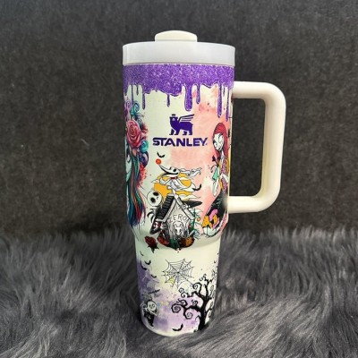 Sally  x Jack Skellington 40 oz Tumbler.
